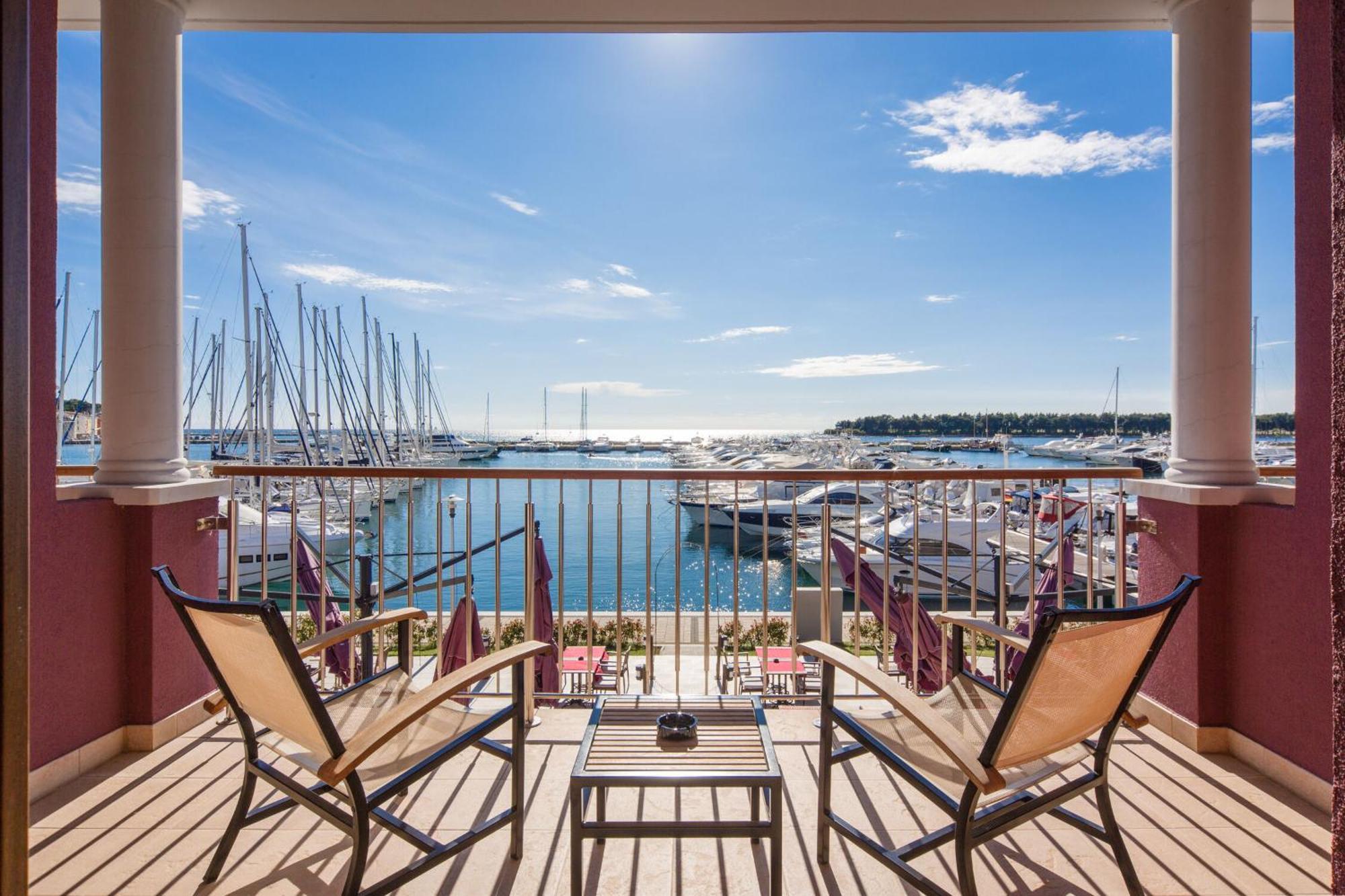 Boutique Hotel Nautica - Spa & Wellness, Free Parking, Pet Friendly Новиград Екстериор снимка
