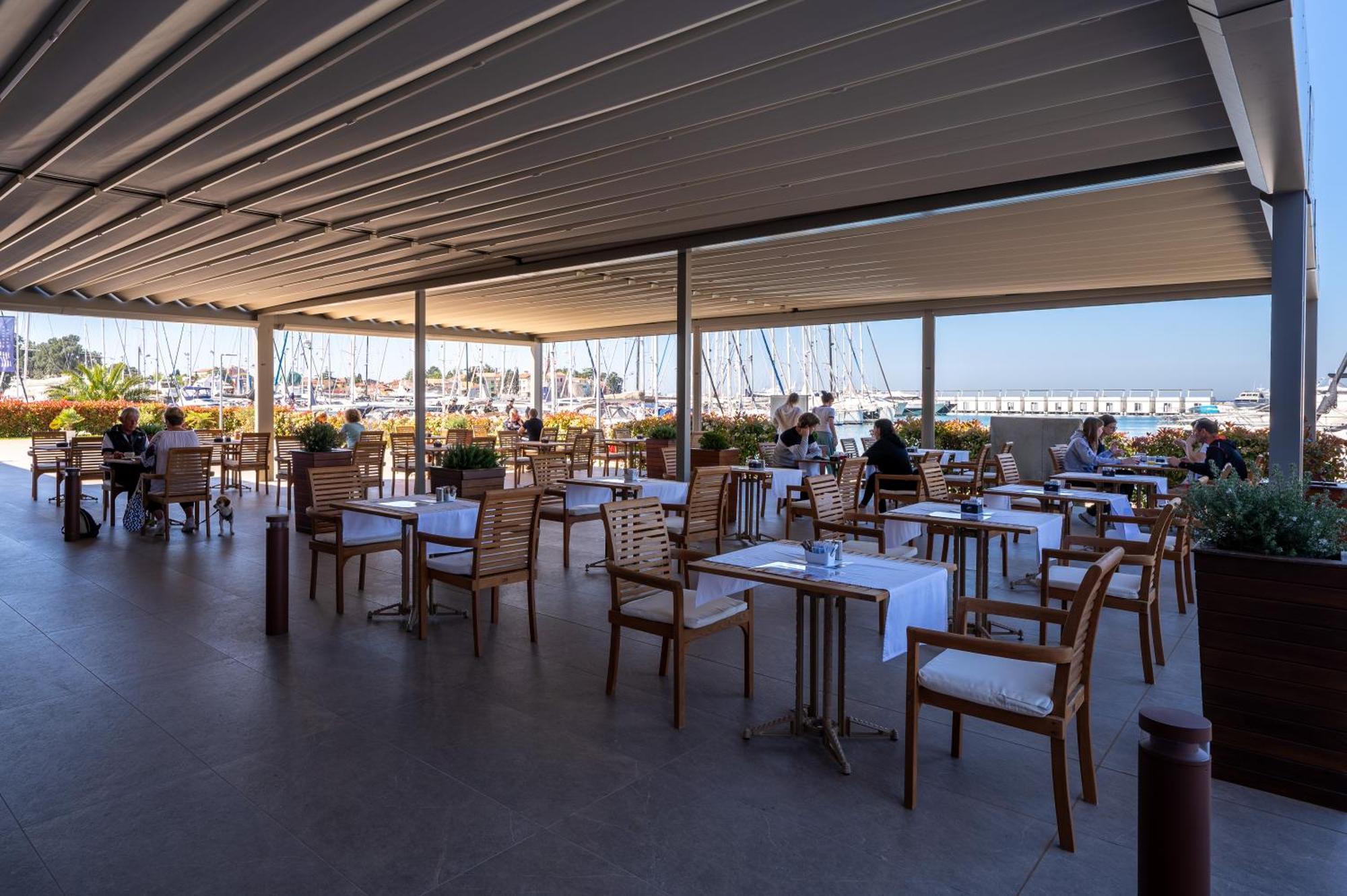 Boutique Hotel Nautica - Spa & Wellness, Free Parking, Pet Friendly Новиград Екстериор снимка